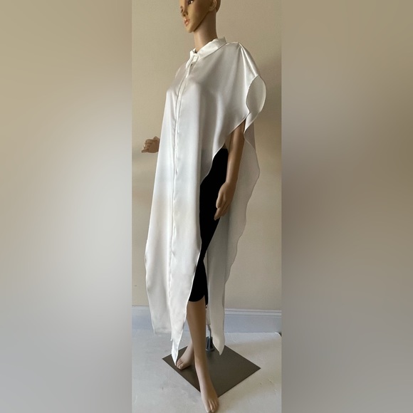 White Asymmetrical Side Slit Sleeveless Button-down Maxi Shirt Blouse - Picture 3 of 6